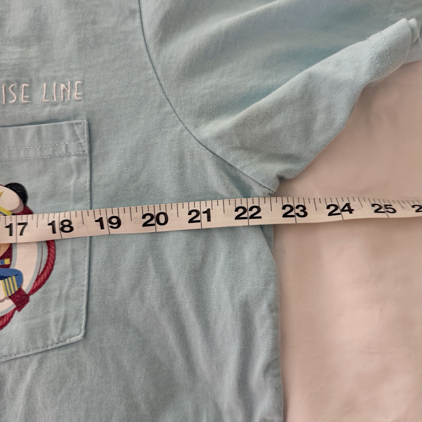 Disney Cruise Line Men’s Light Blue Captain Mickey Short Sleeve T-Shirt Size L