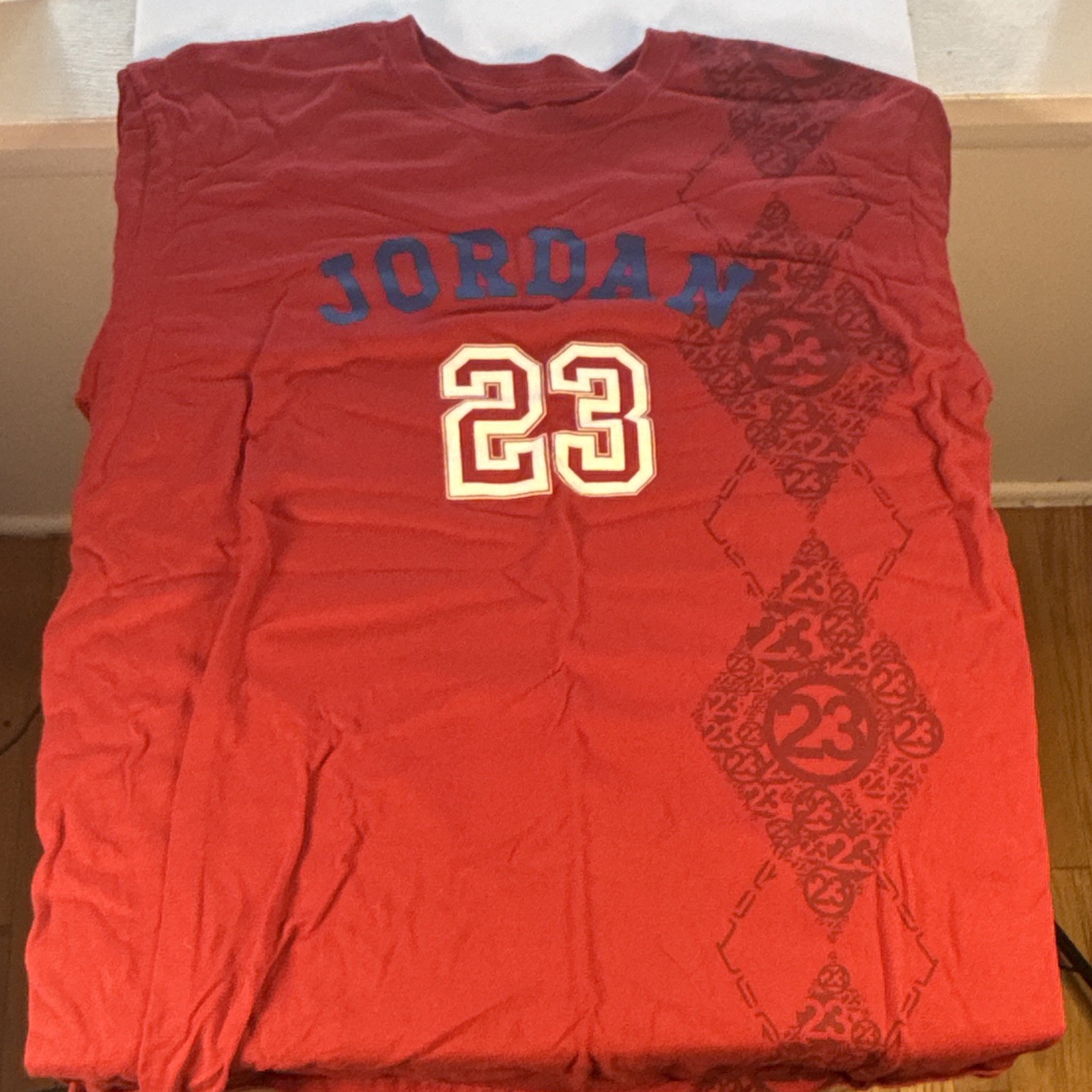 Jordan Officially Licensed T Shirt Men’s Size XL Red Short Sleeve Jumpman Logo