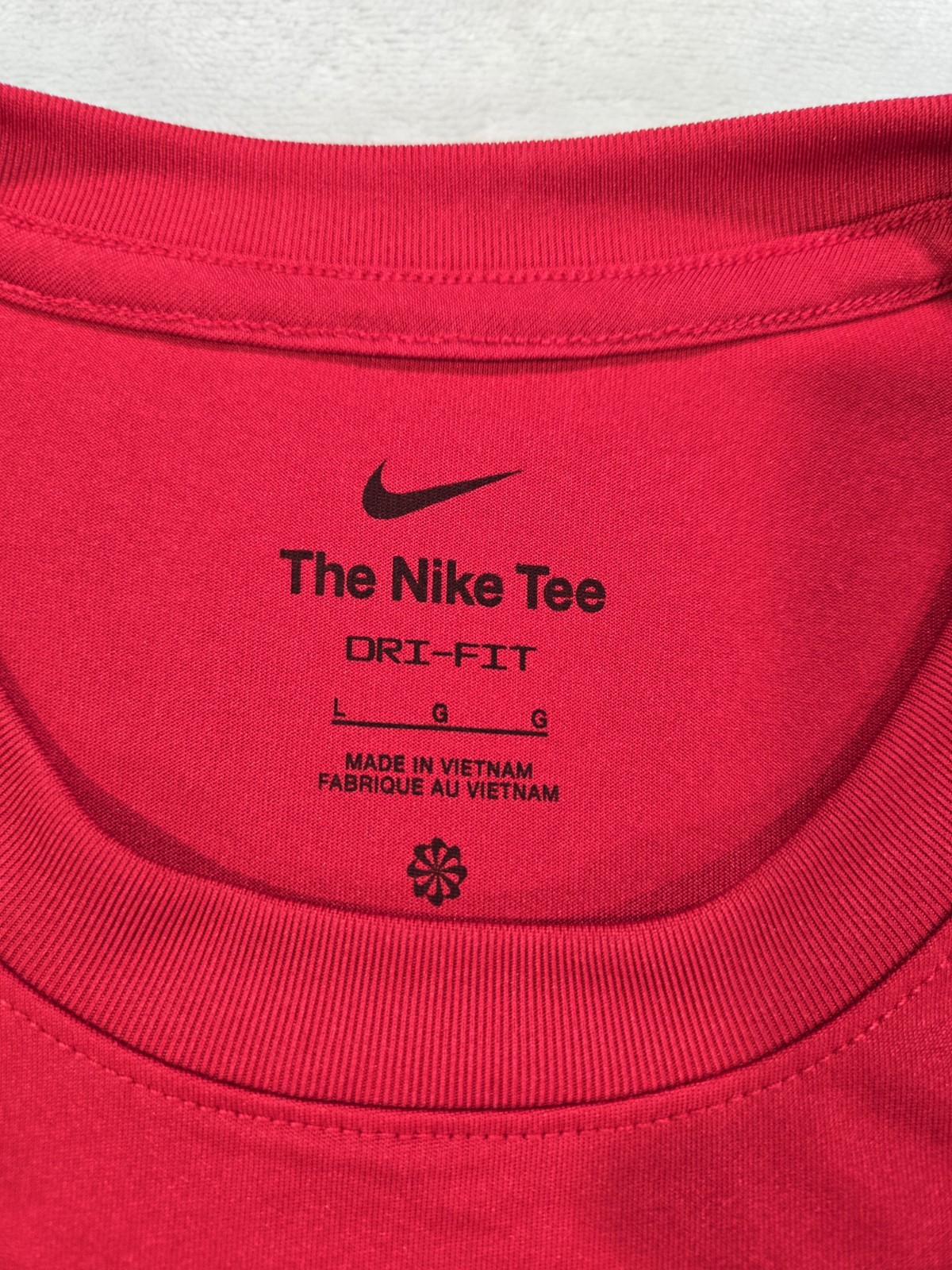 Mens Nike DriFit Legend Fitness Short Sleeve T Shirt Red Large Workout Gym