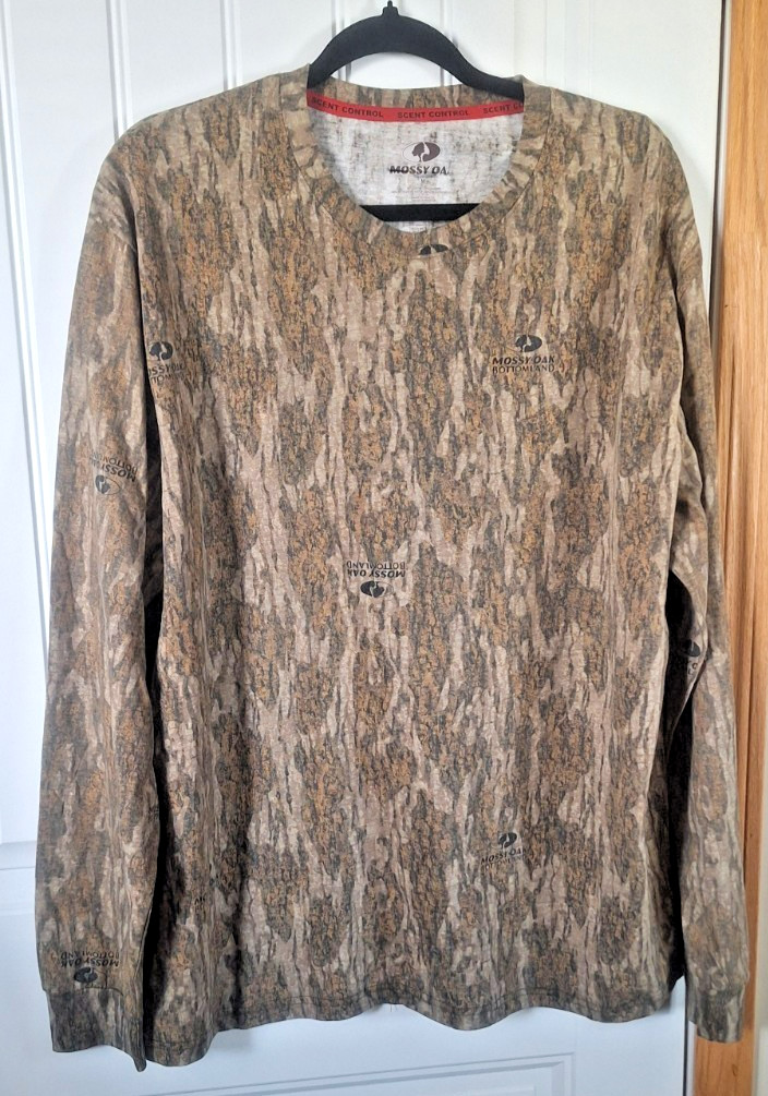Mossy Oak Men’s Camo Long Sleeve Shirt Size M Hunting Outdoor