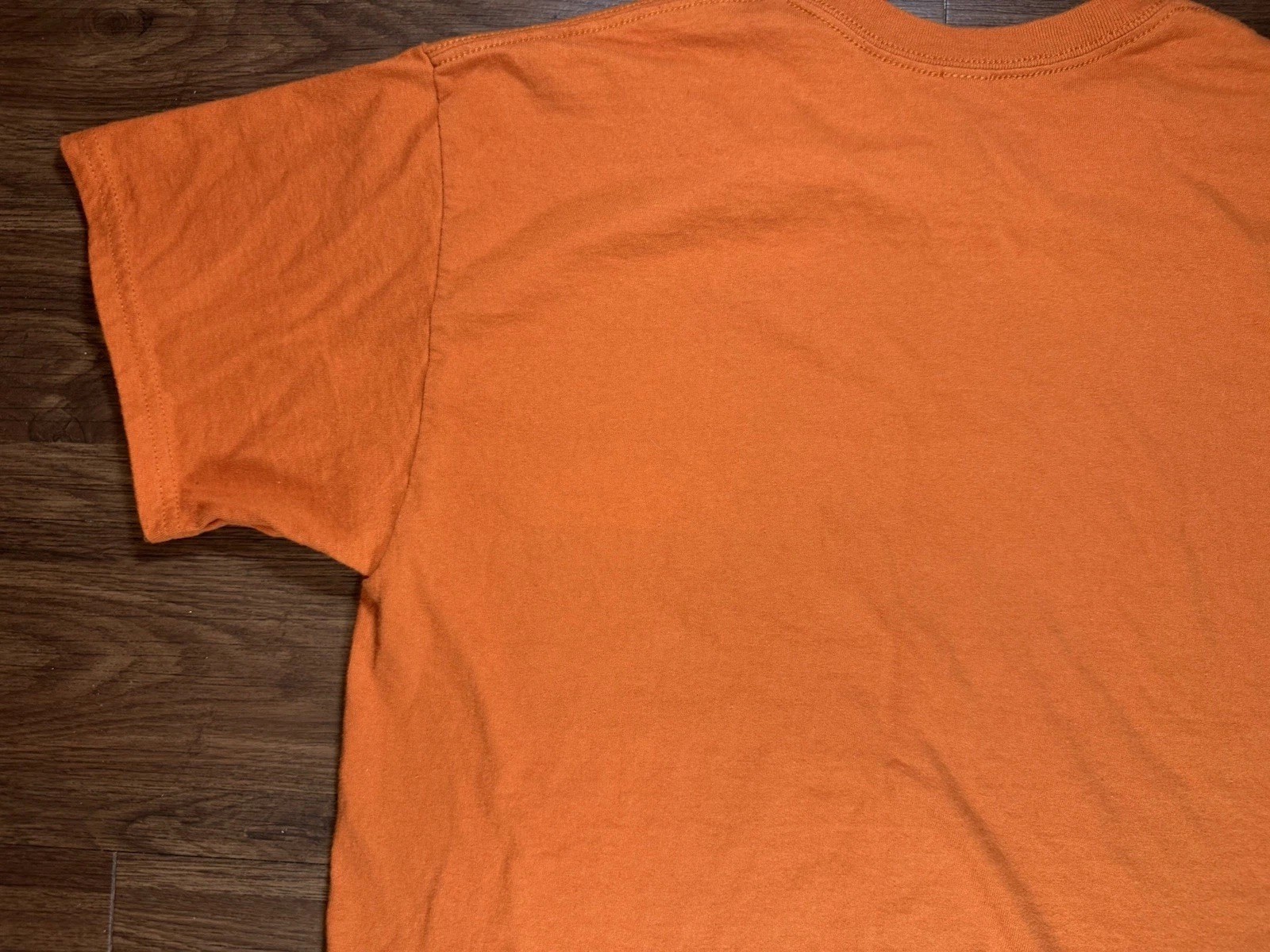 1977 Ford Truck T-shirt ( Texas Longhorns) Size Large – See Description