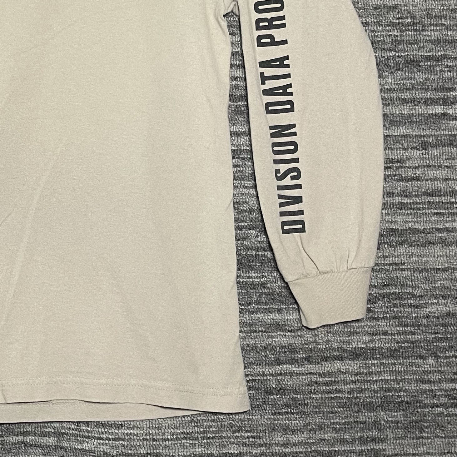 10.Deep Long Sleeve “Revenge Is A Deadly Art” Streetwear T Shirt Size Medium