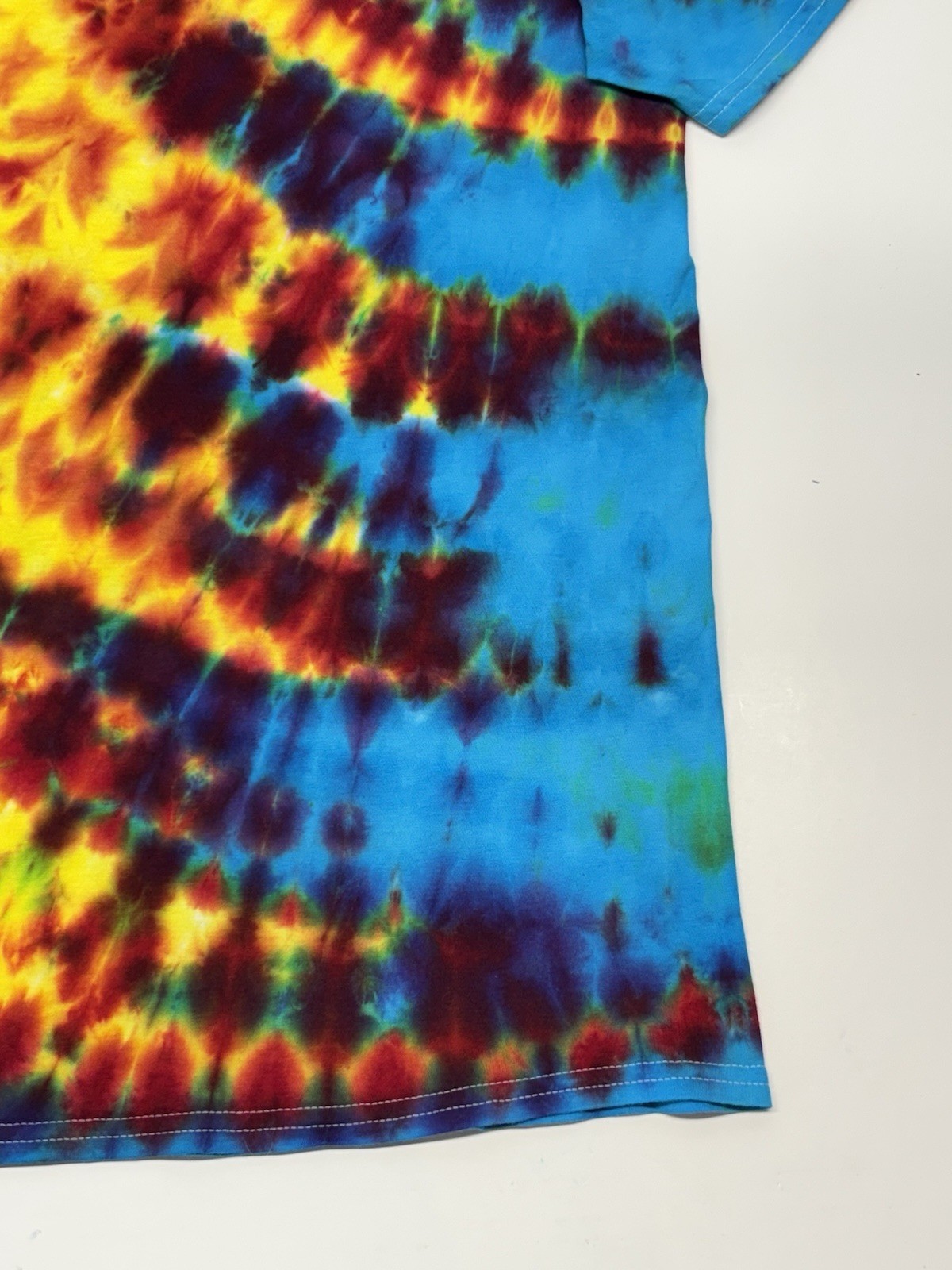 Handmade Tie Dye Adult Unisex T-Shirt Size Large Multicolor Tee New