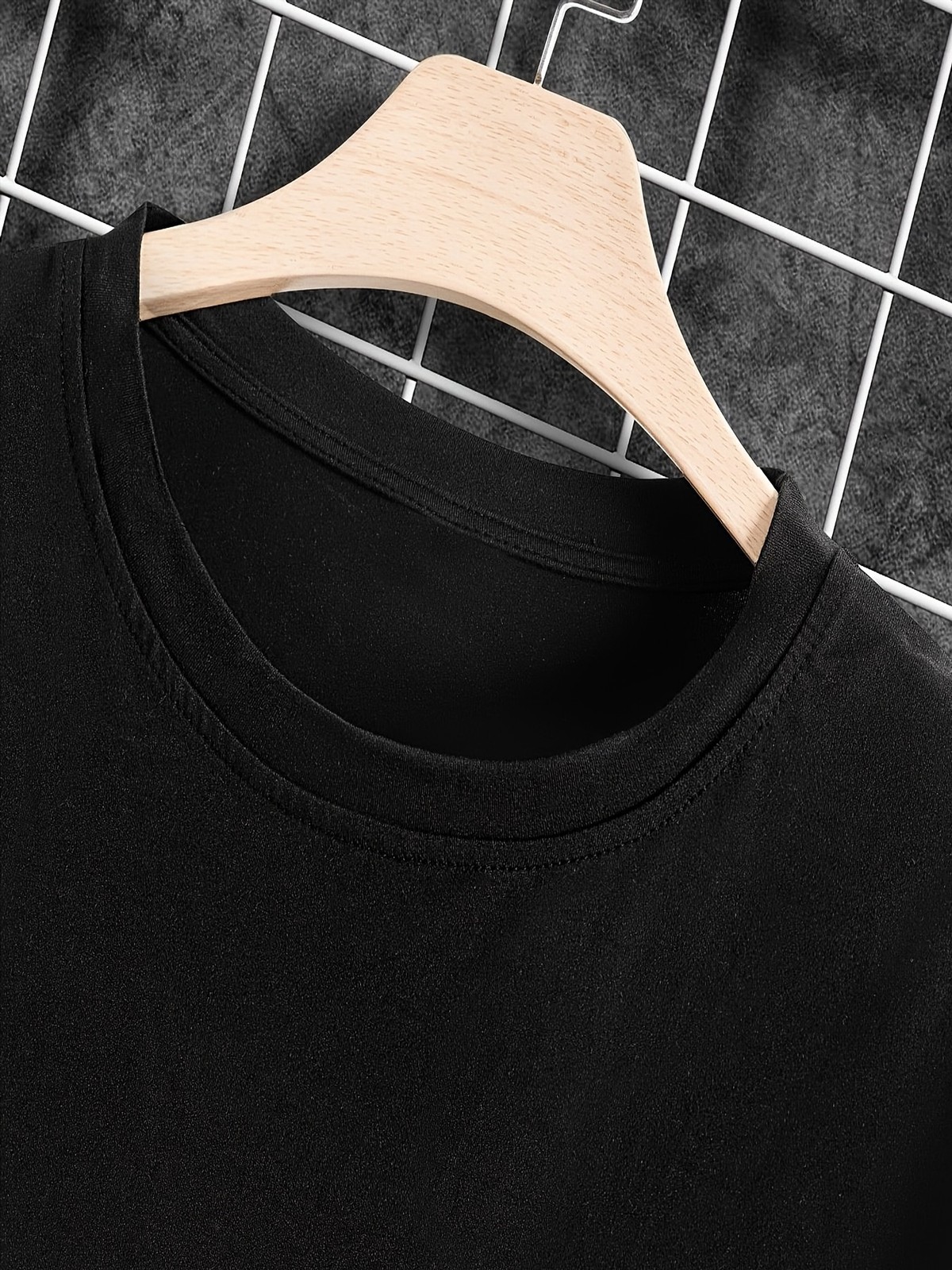 Vintage OG Logo Graphic T-Shirt Retro Streetwear Classic Statement Tee