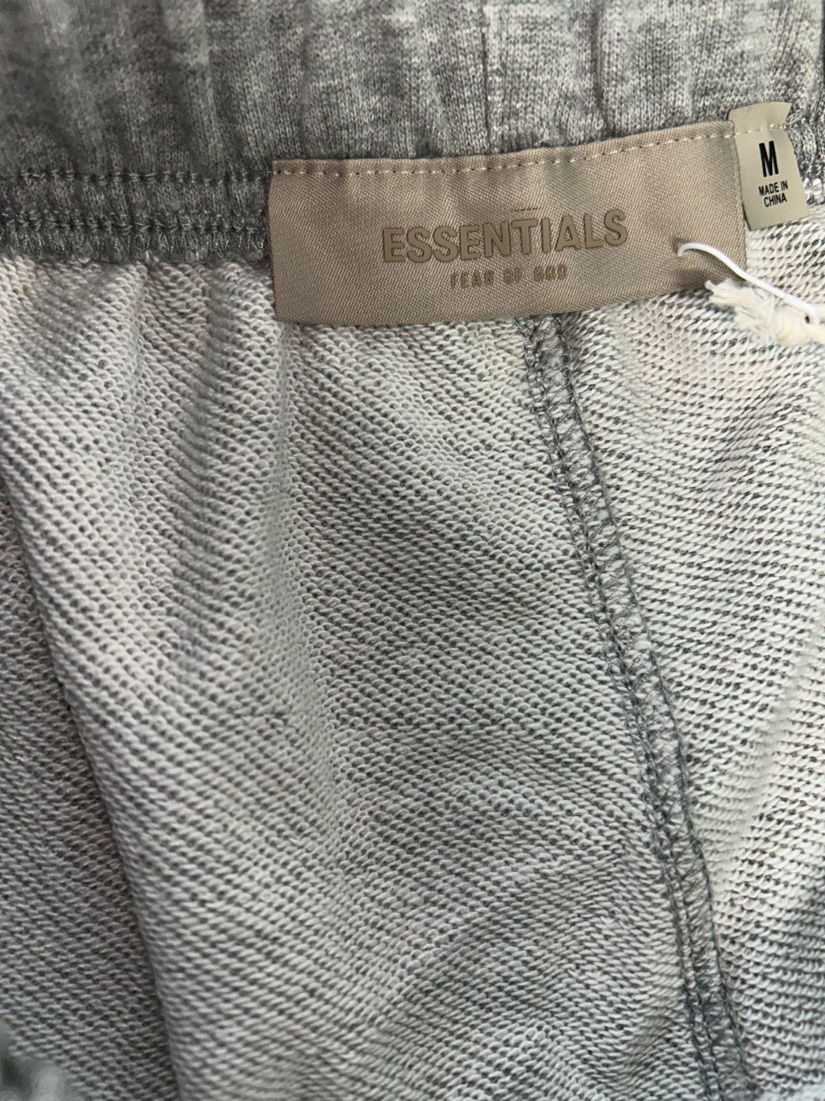 Essentials Fear of God Set…