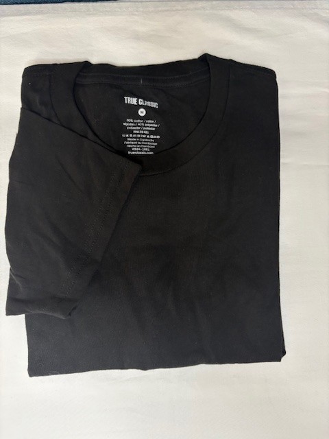 True Classic Men’s T-Shirts Assorted Colors/Sizes (NEW)