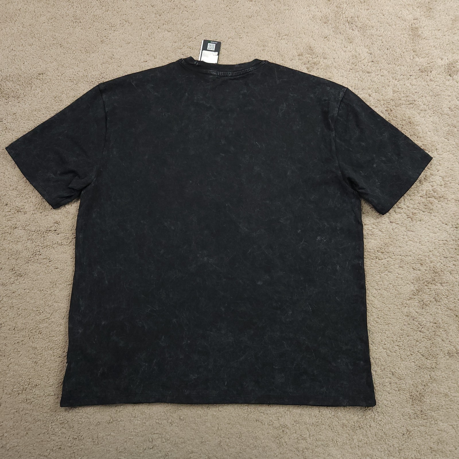 GUESS Relaxed Fit Short Sleeve Model Print T-Shirt Men’s Medium After Dark Black
