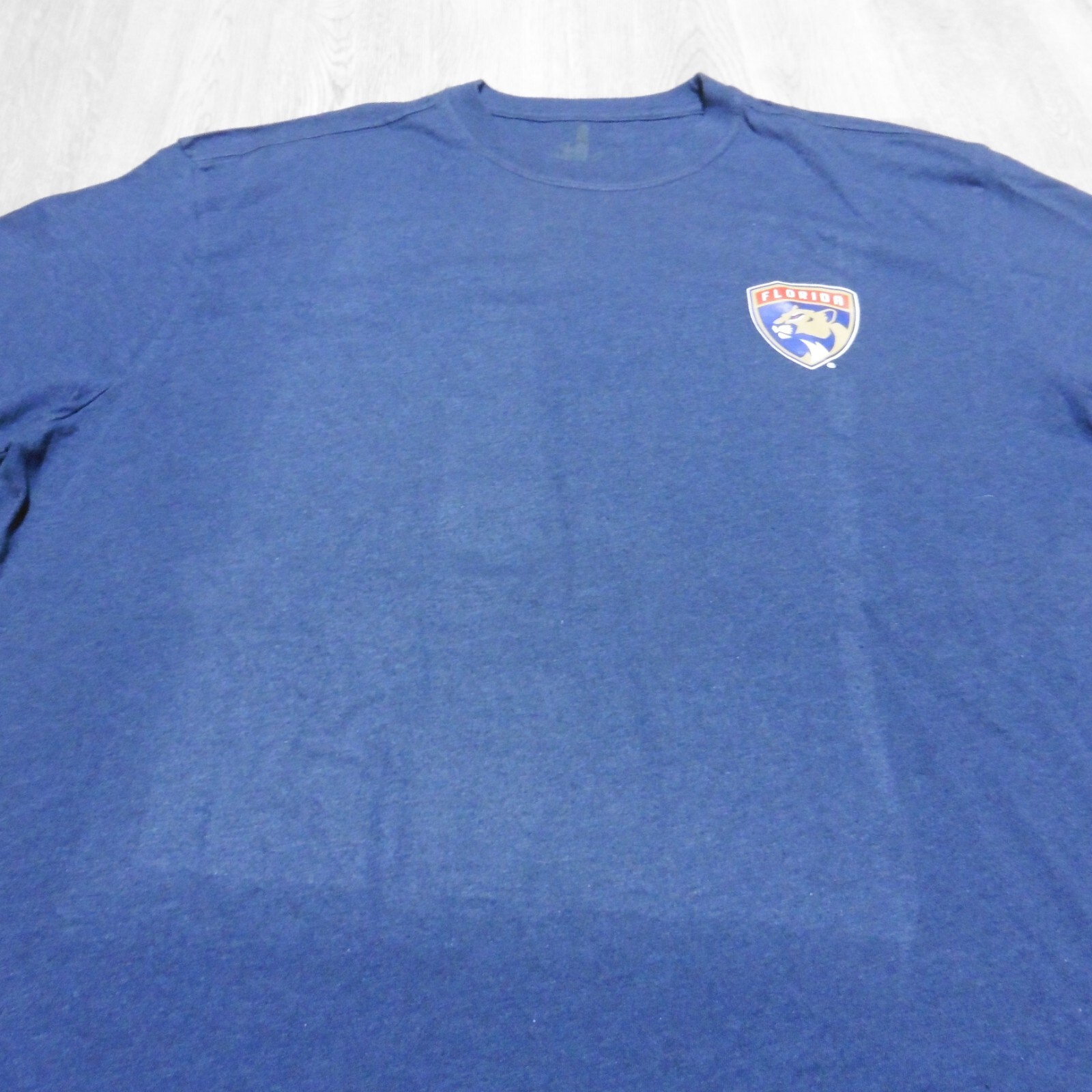 Johnnie-O Men’s M Florida Panthers NHL Crew T-Shirt Heather Twilight SS Flawed