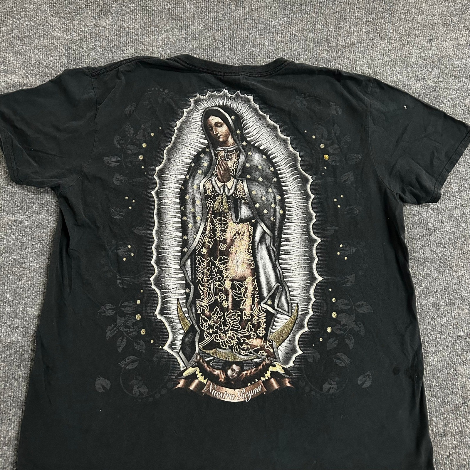 Gildan T-Shirt Mens Size XL Black Virgin Mary Nuestra Reyna Graphic Cotton Tee
