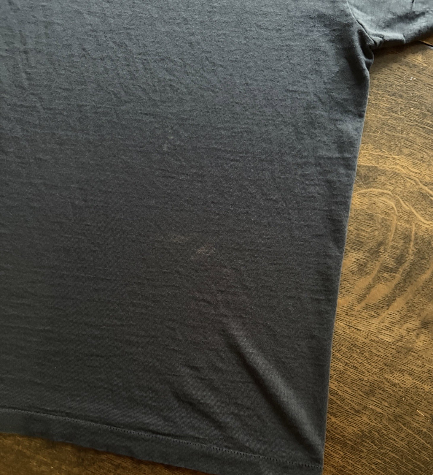 Vintage 90s GUESS Logo T Shirt Sz XL Faded Black Screen Stars Distress Made USA
