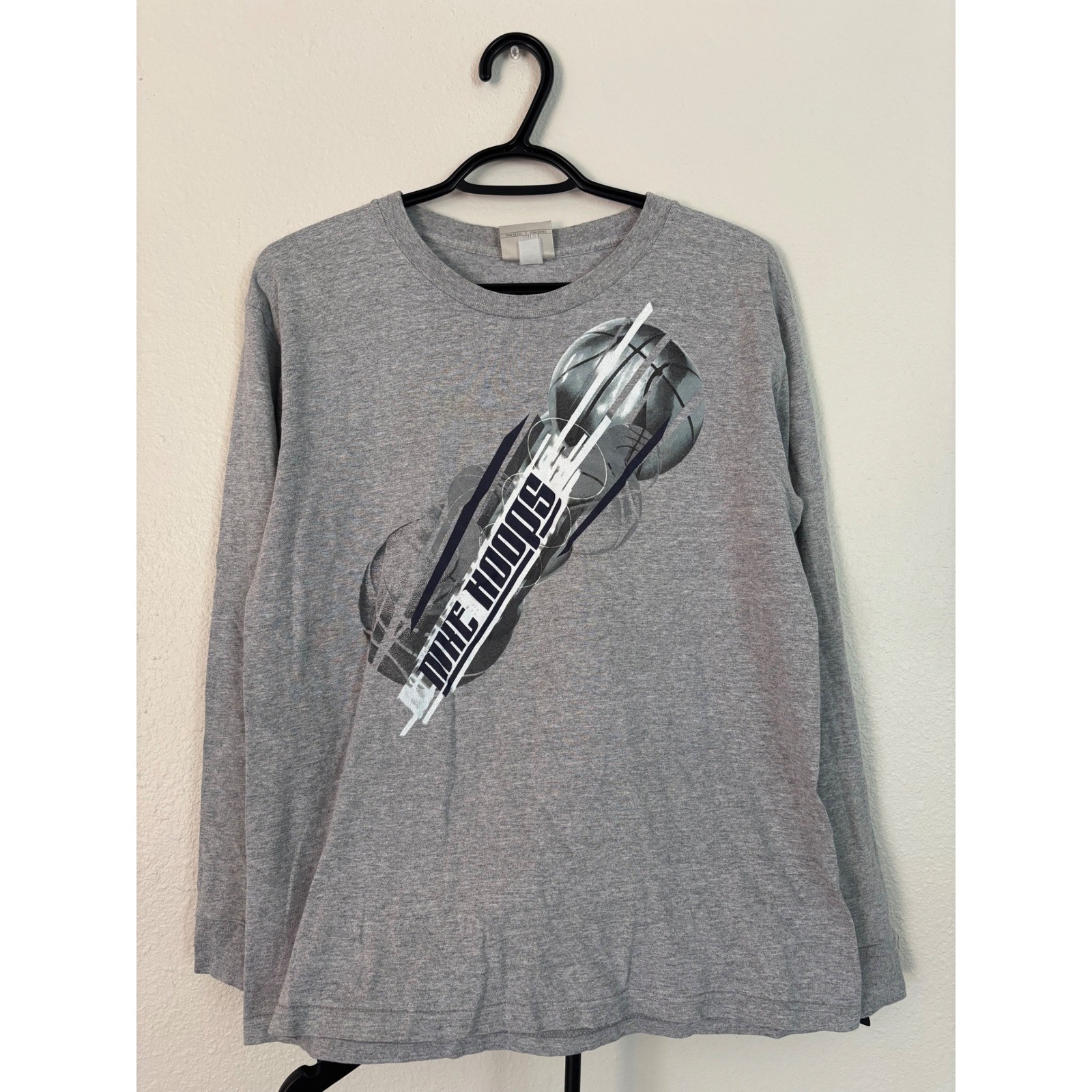 Nike Hoops Long Sleeve Graphic Tee Gray Basketball Shirt Y2K Silver Tag Mens L