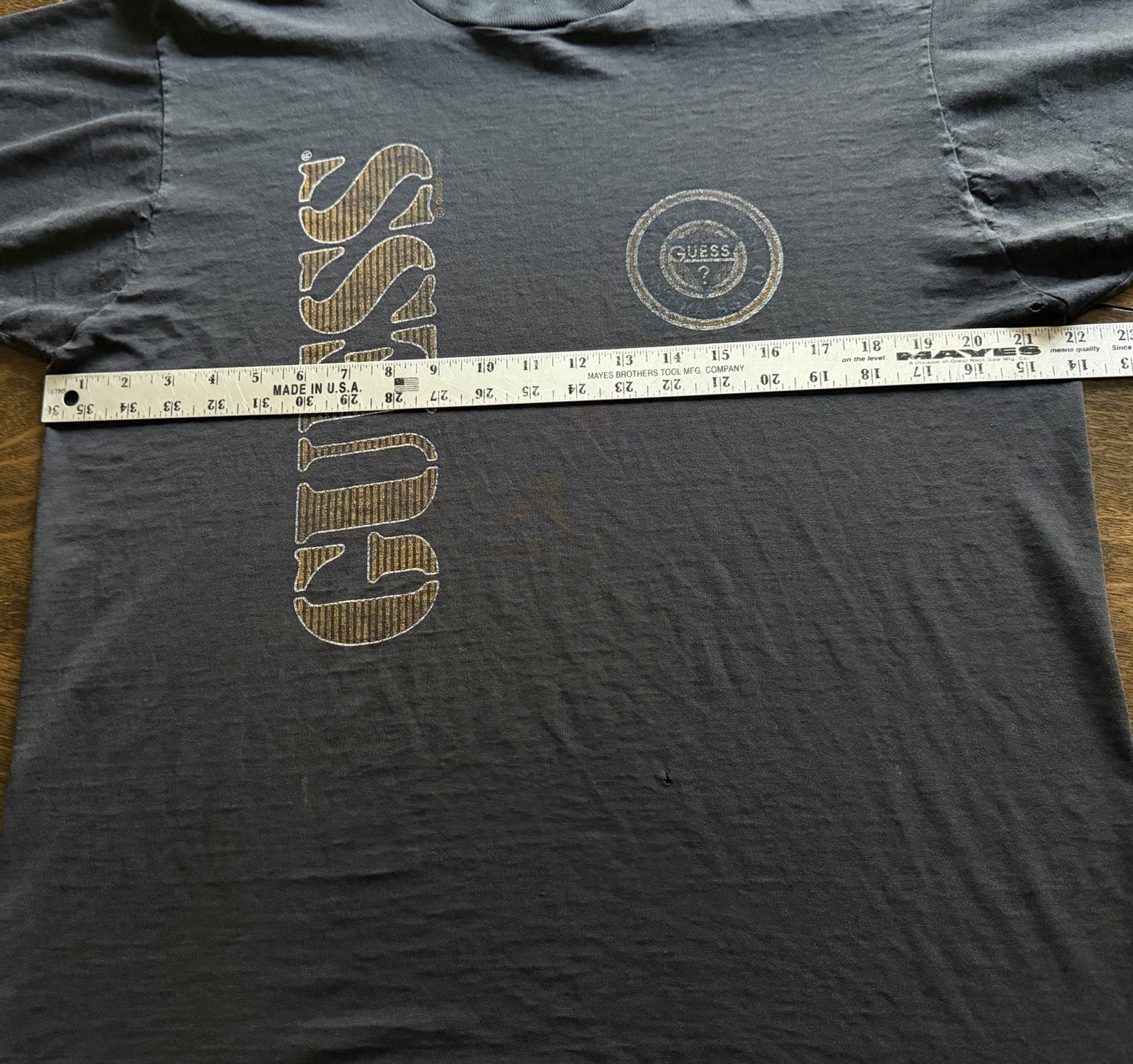 Vintage 90s GUESS Logo T Shirt Sz XL Faded Black Screen Stars Distress Made USA