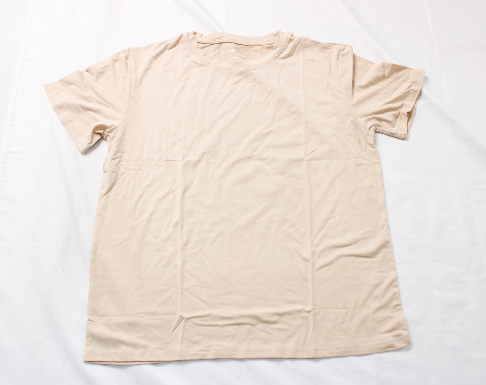 Shein Men’s Cartoon Character Letter Print Round Neck T-Shirt AP2 Apricot Medium
