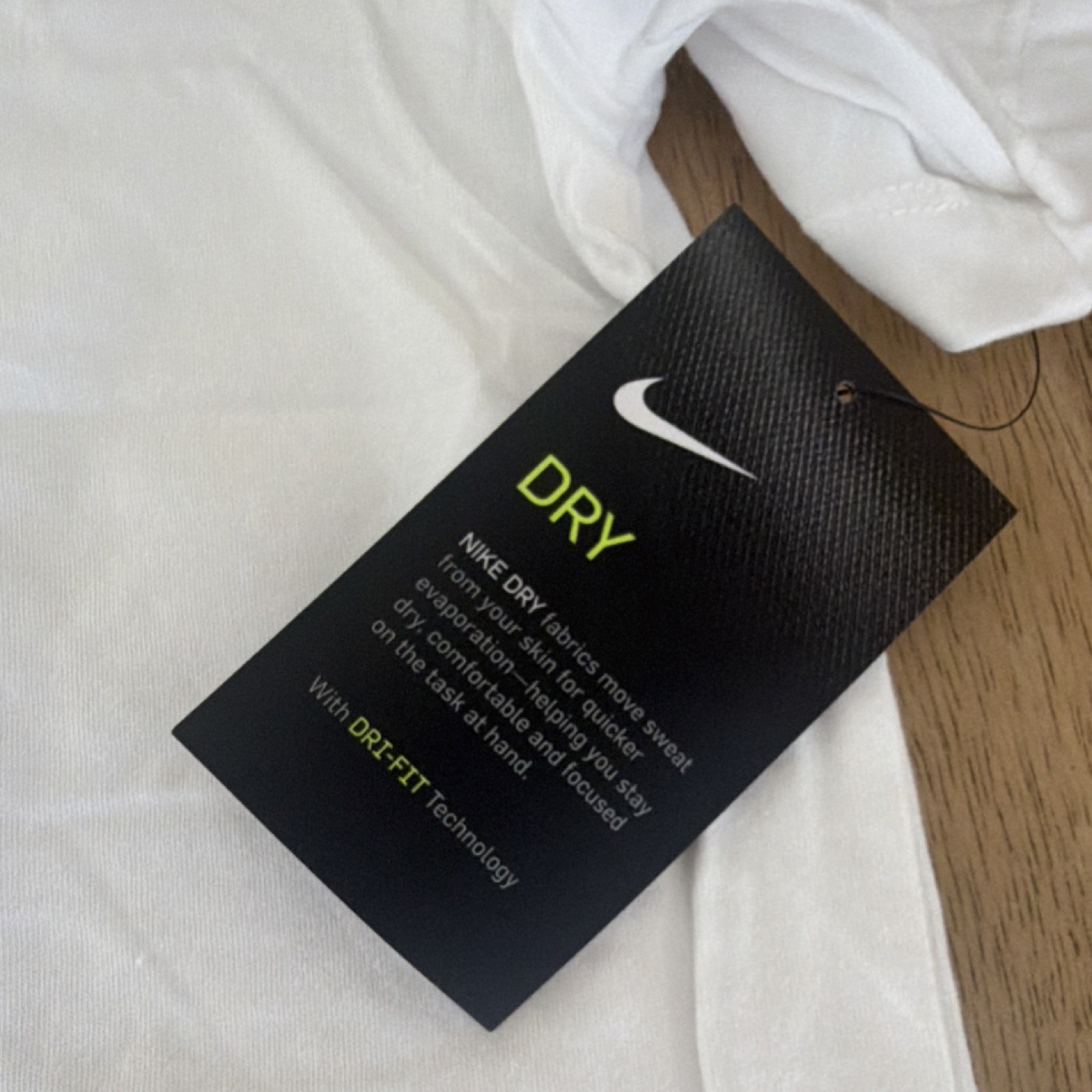 Nike Dri-FIT Men’s White T-Shirt L