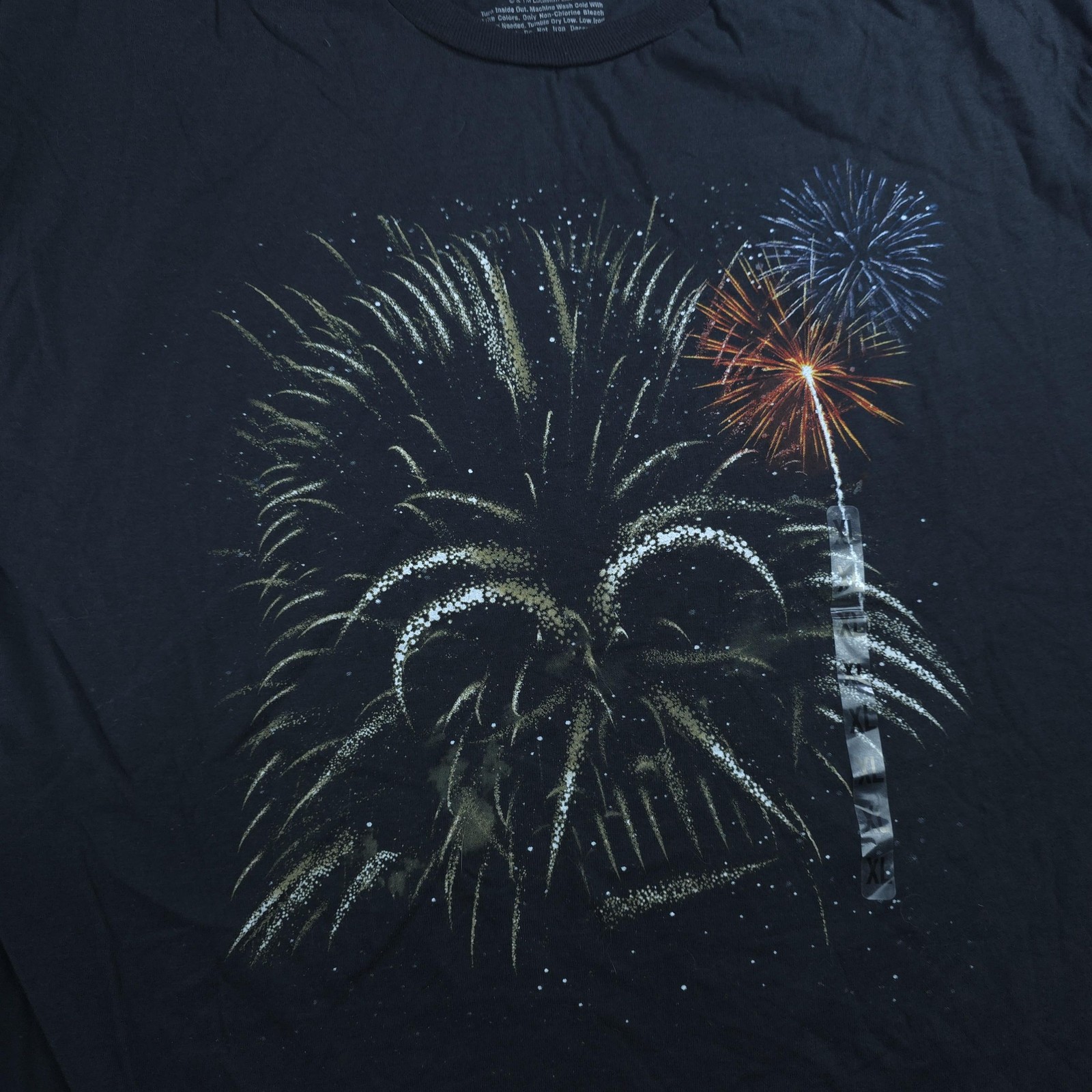 Star Wars Shirt Mens XL Black Darth Vader Fireworks Graphic Tee Fifth Sun