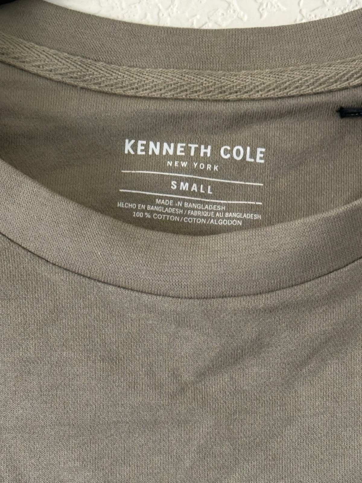 Kenneth Cole Small 100% Cotton Fatigue Green Knit Pocket Spring T-Shirt NWT $49