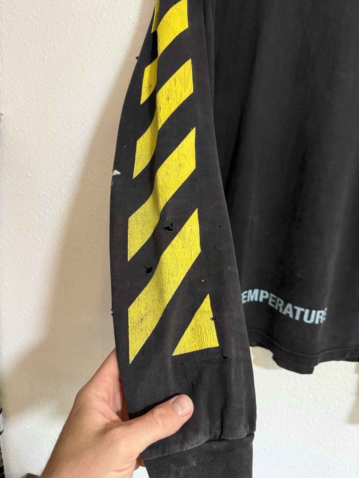VTG OFF-White Caution Tape Long Sleeve Size Large