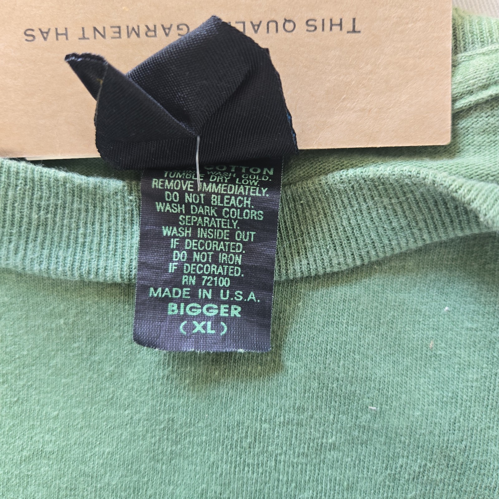 VTG Deadstock 90s Spirit Lake Outfitters Yukon River Wolf T Shirt Sun Tag XL USA