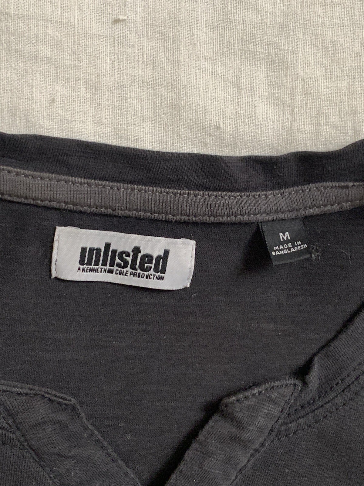 Kenneth Cole Unlisted Mens T-shirt Black Medium 100% Cotton