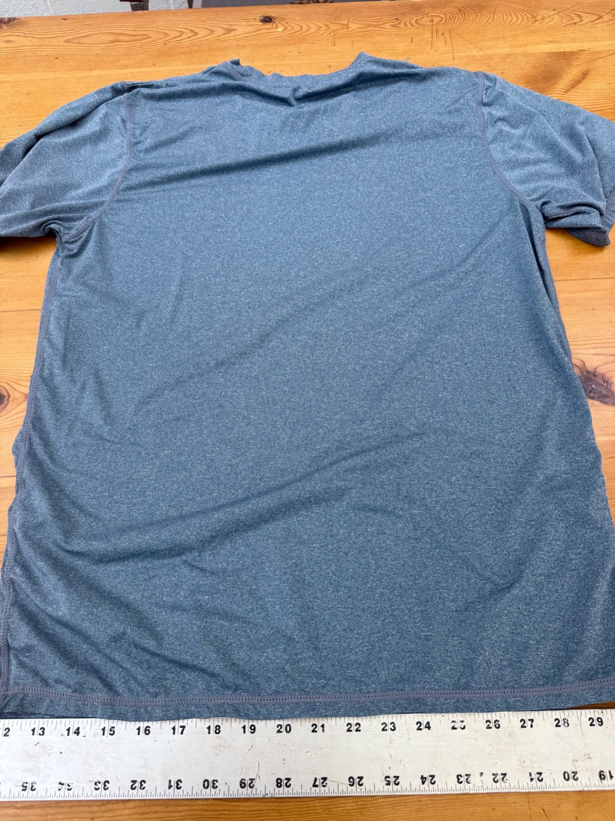 Surf AND SEA Performance Sun Tshirt Mens LRGE UPF50+ 100% Poly