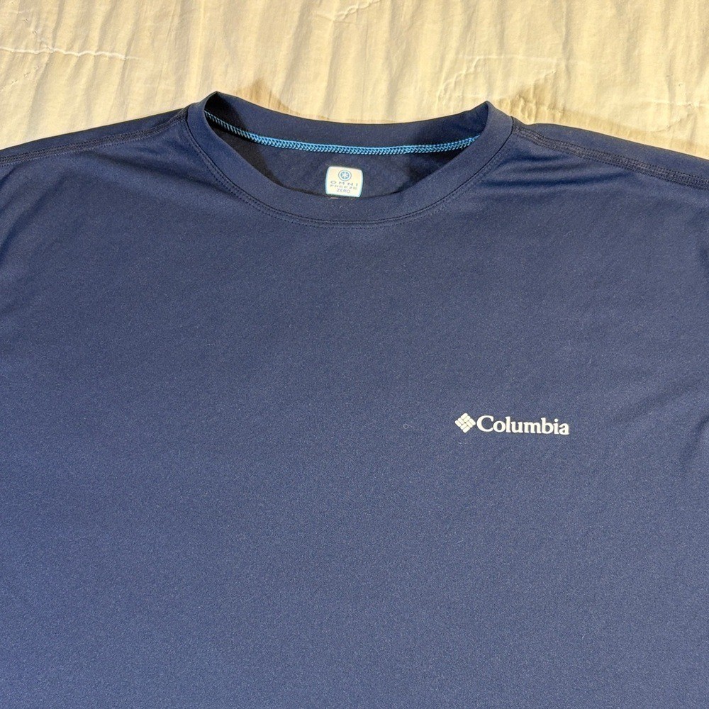 Columbia Navy Omni-Freeze Zero Performance Shirt Men’s Large Cooling Tee
