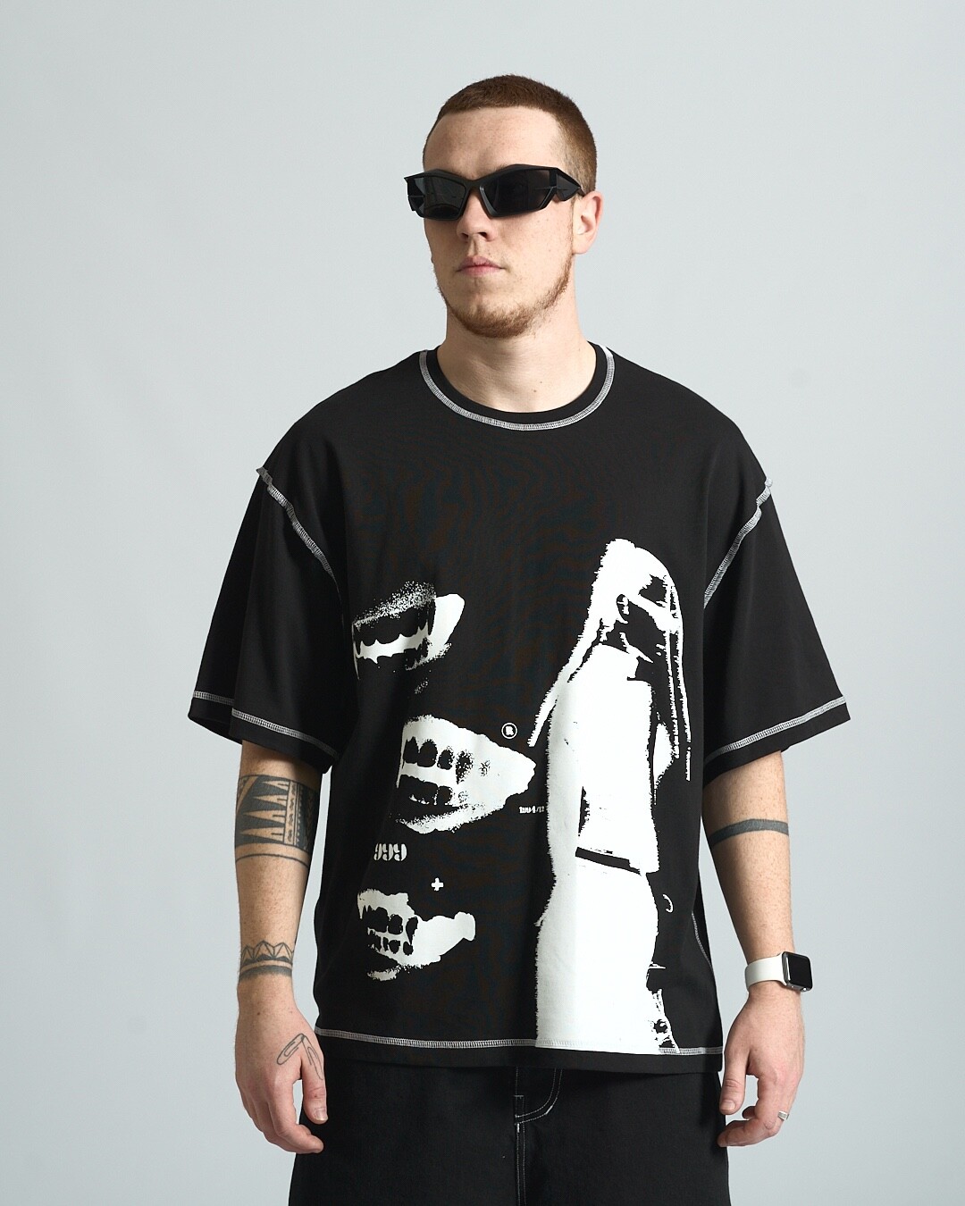 Oversized T-shirt OGONPUSHKA Chix black