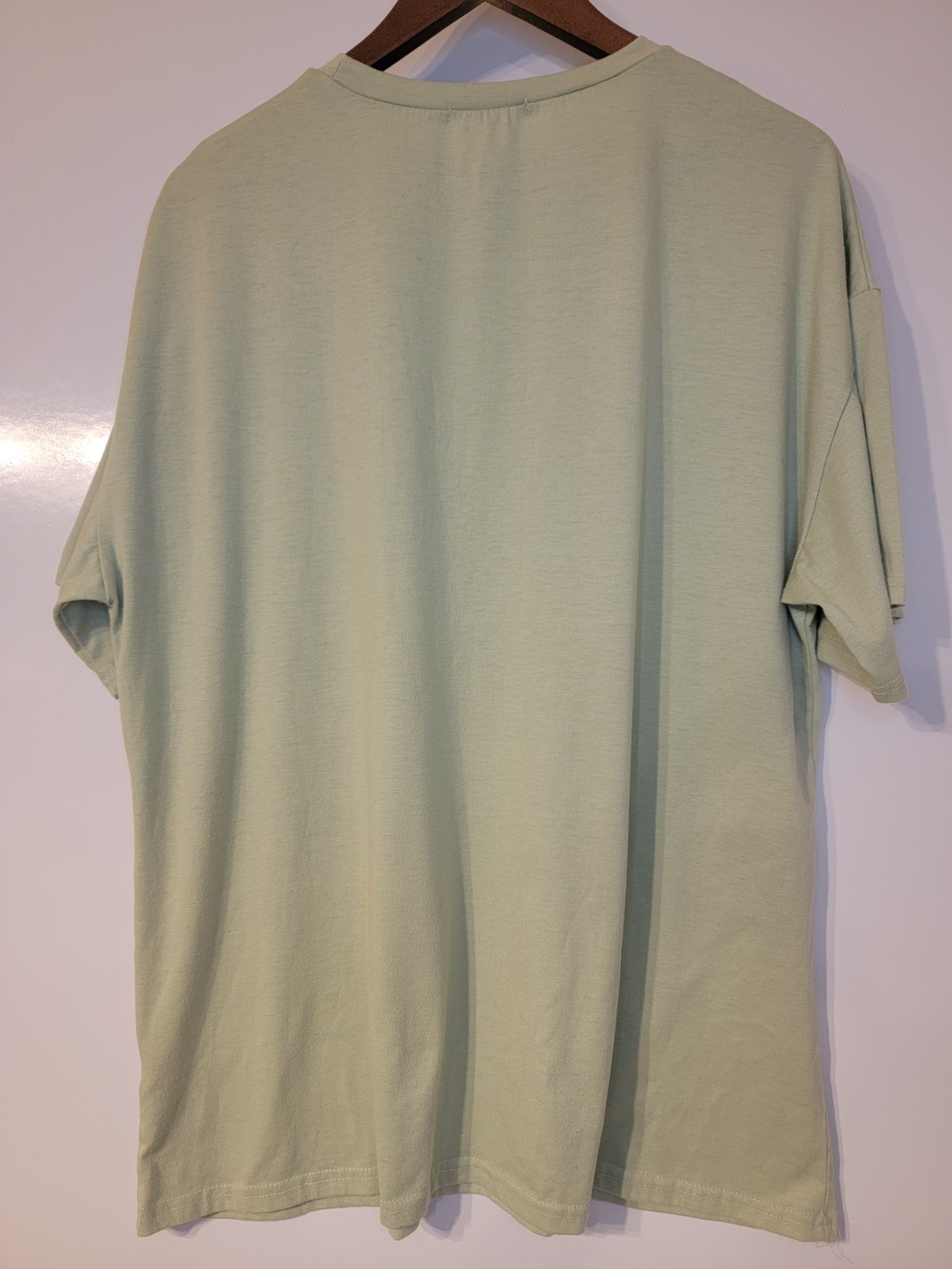 Shein T-Shirt Mens Medium Multi-Color Heart Short Sleeve Crew Neck Machine Wash