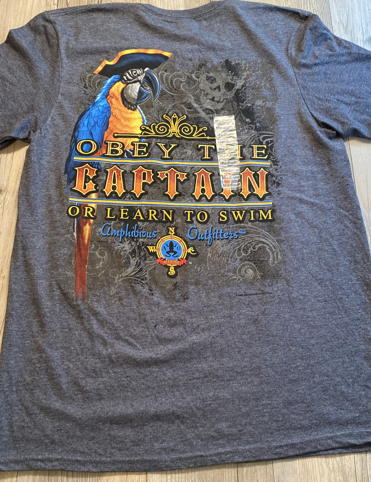 Amphibious Outfitters Mens Short Sleeve T shirt Captains Law 2008 M NWOT