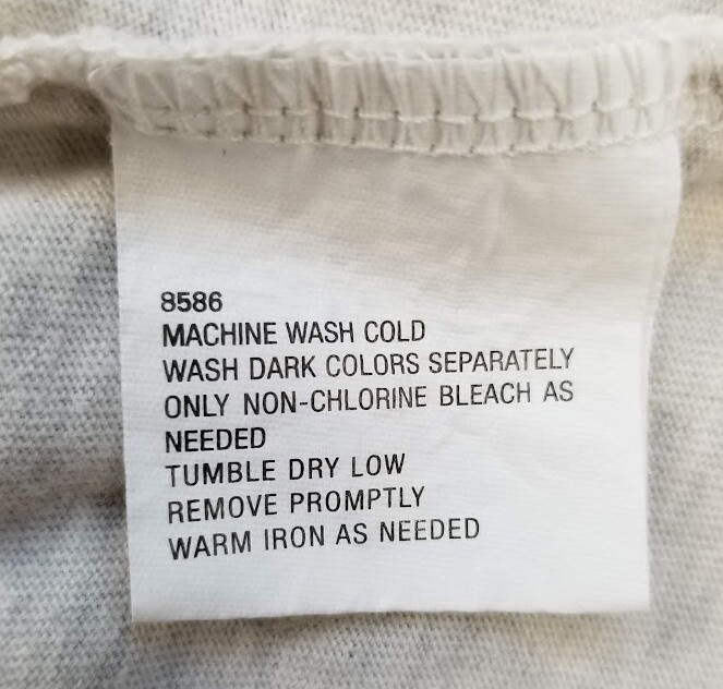 Haggar Ultimate T Shirt Men’s Large L Heather Gray Short Sleeves Pocket Stretch