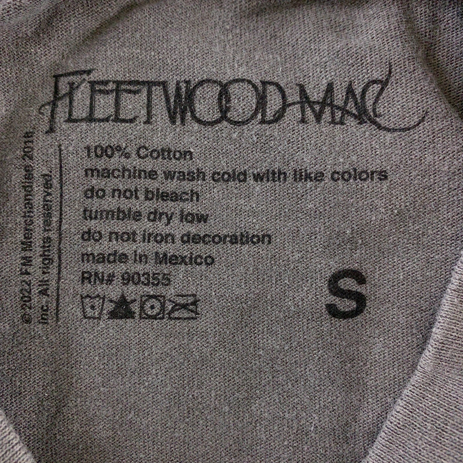 Urban Outfitters Fleetwood Mac Men’s Size Small Gray Penguin T-Shirt