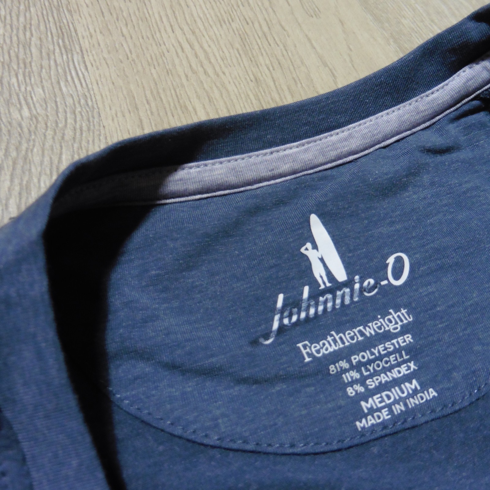 JOHNNIE-O Mens M MEDIUM COURSE T SHIRT PERFORMANCE GOLF SHORT SLEEVE WAKE NAVY