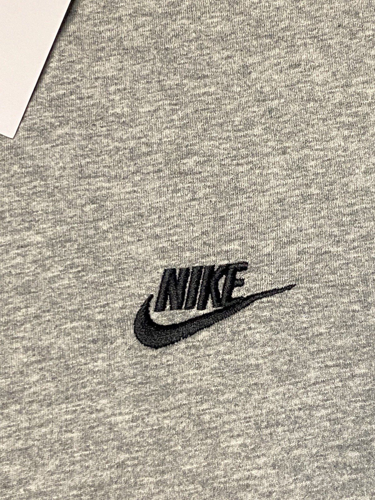 NWT The Nike Tee Mens Sportswear Embroidered Logo T-Shirt Grey AR4997-064 Sz XL