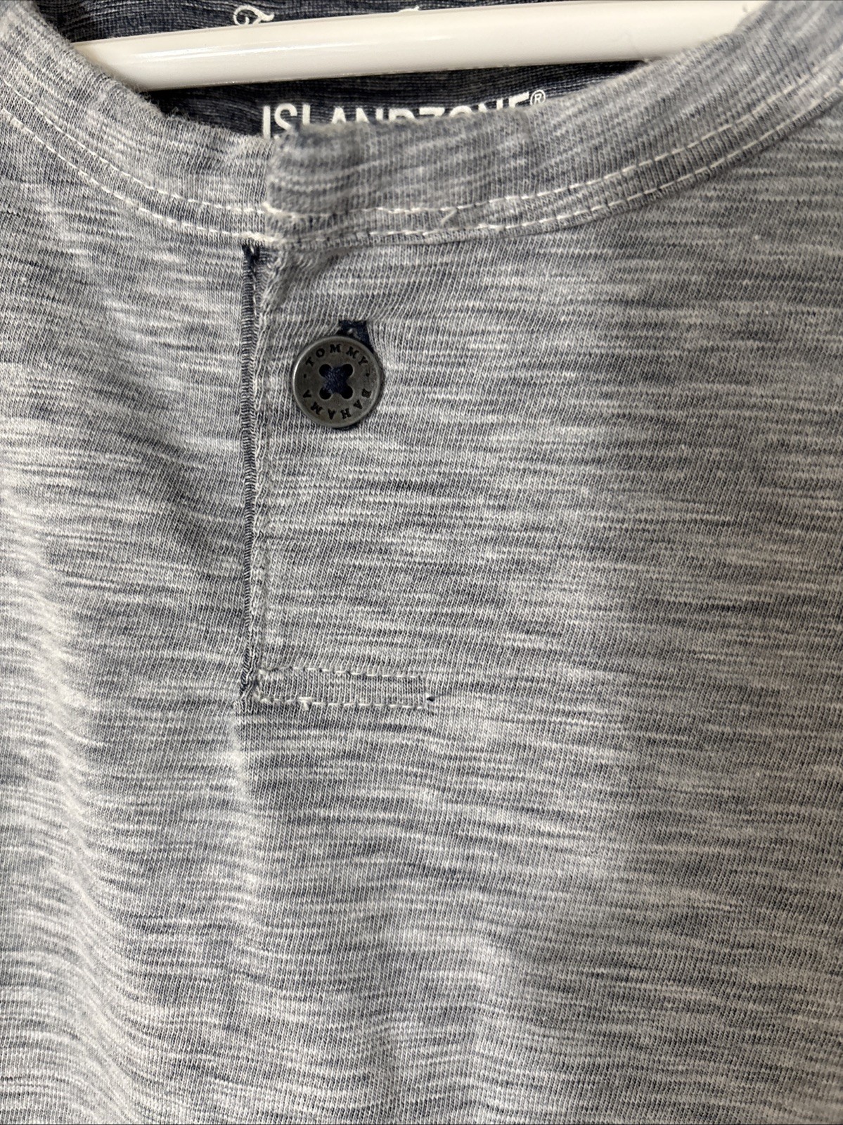 Tommy Bahama Men XL UPF 30 IslandZone Henley Shirt Gray Heather