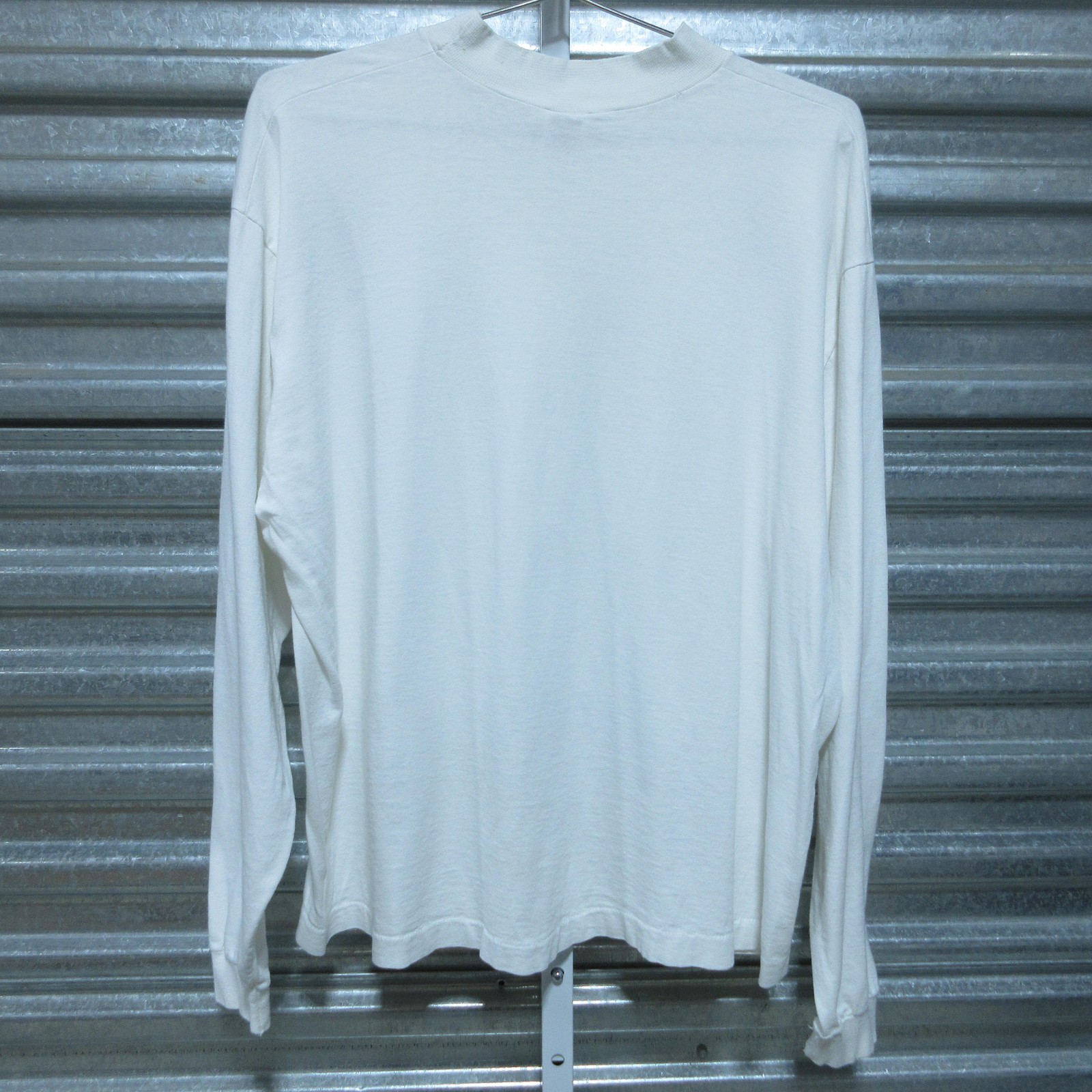 Vintage Fruit of the Loom Shirt Men XL White Mock Neck Long Sleeve USA 90s Thras