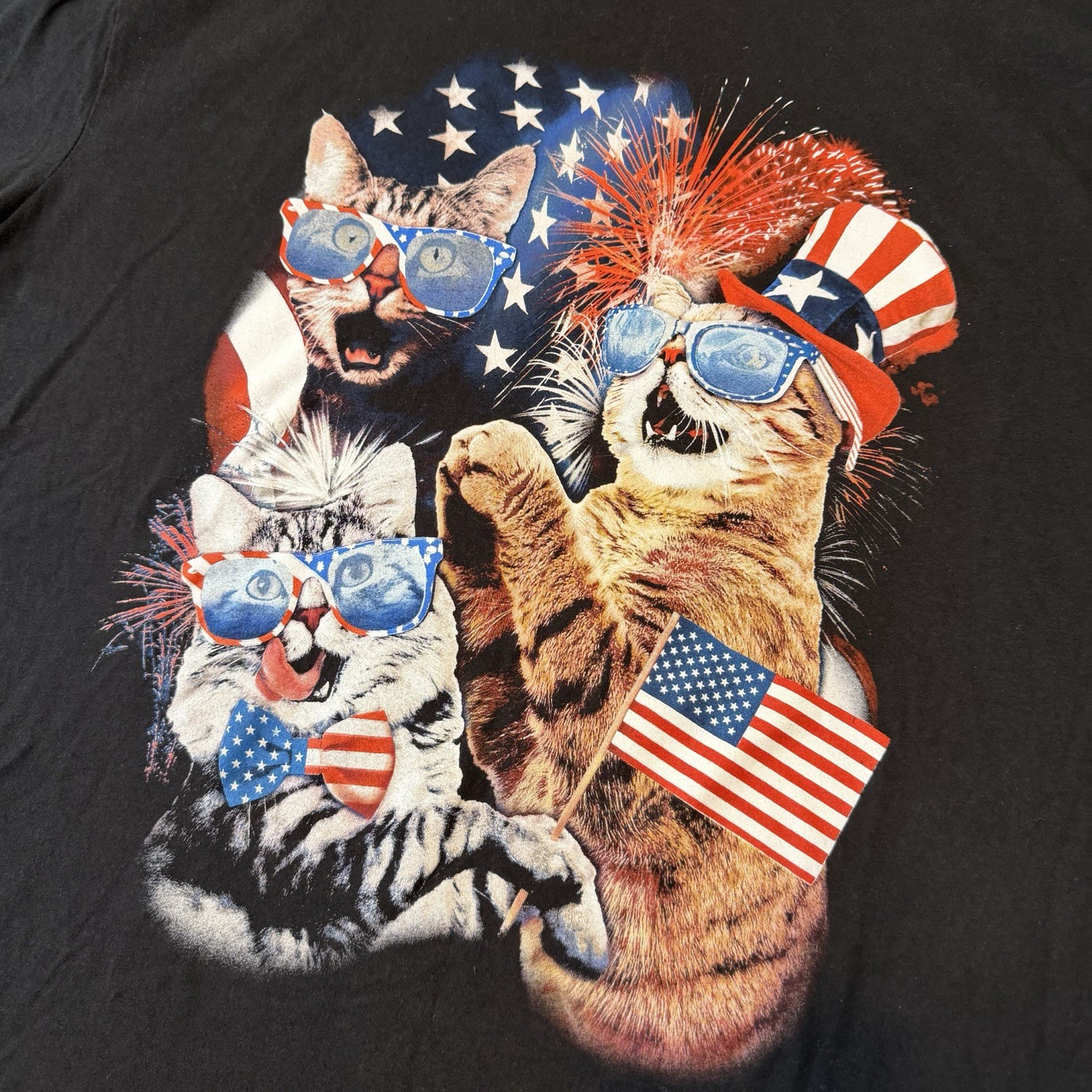 Cats T-Shirt Shirt * XXL * Flag Firework 4th Of July * VG * Patriotic Holiday