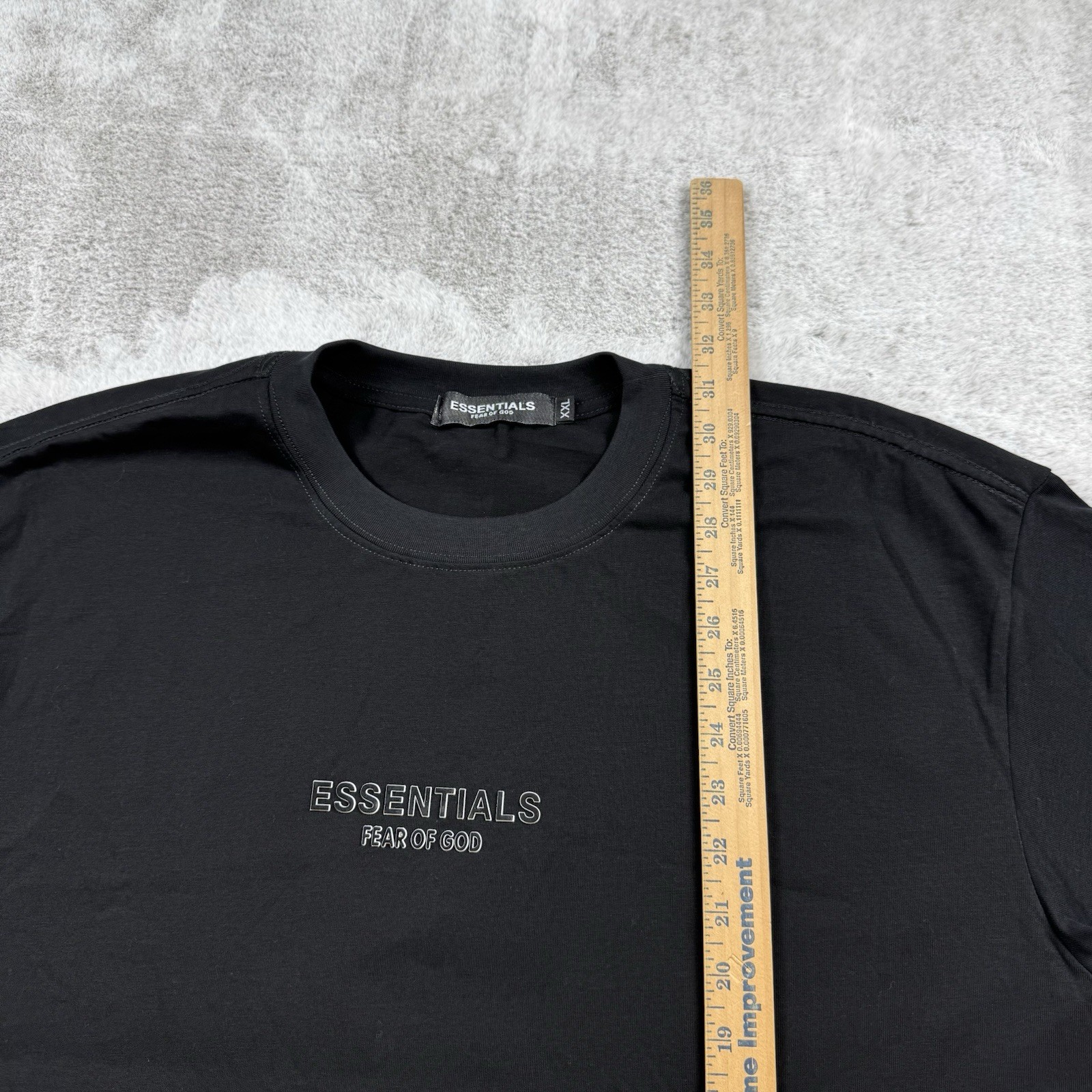Fear of God Essentials Crewneck Knit T-Shirt Men’s Size XXL Black Plastic Logo