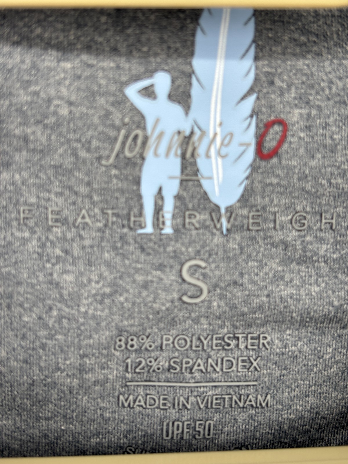 Johnnie-O Runner Featherweight PREP-FORMANCE T-Shirt Mens S Wake Gray NWT
