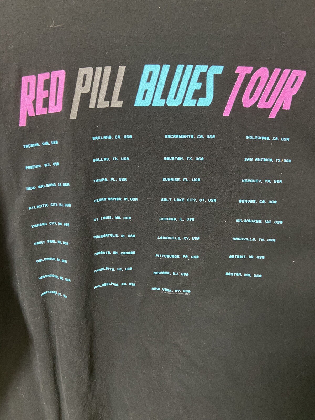 Maroon 5 Shirt Mens XXL Black Red Pill Blues Concert Tour Adam Levine Tee