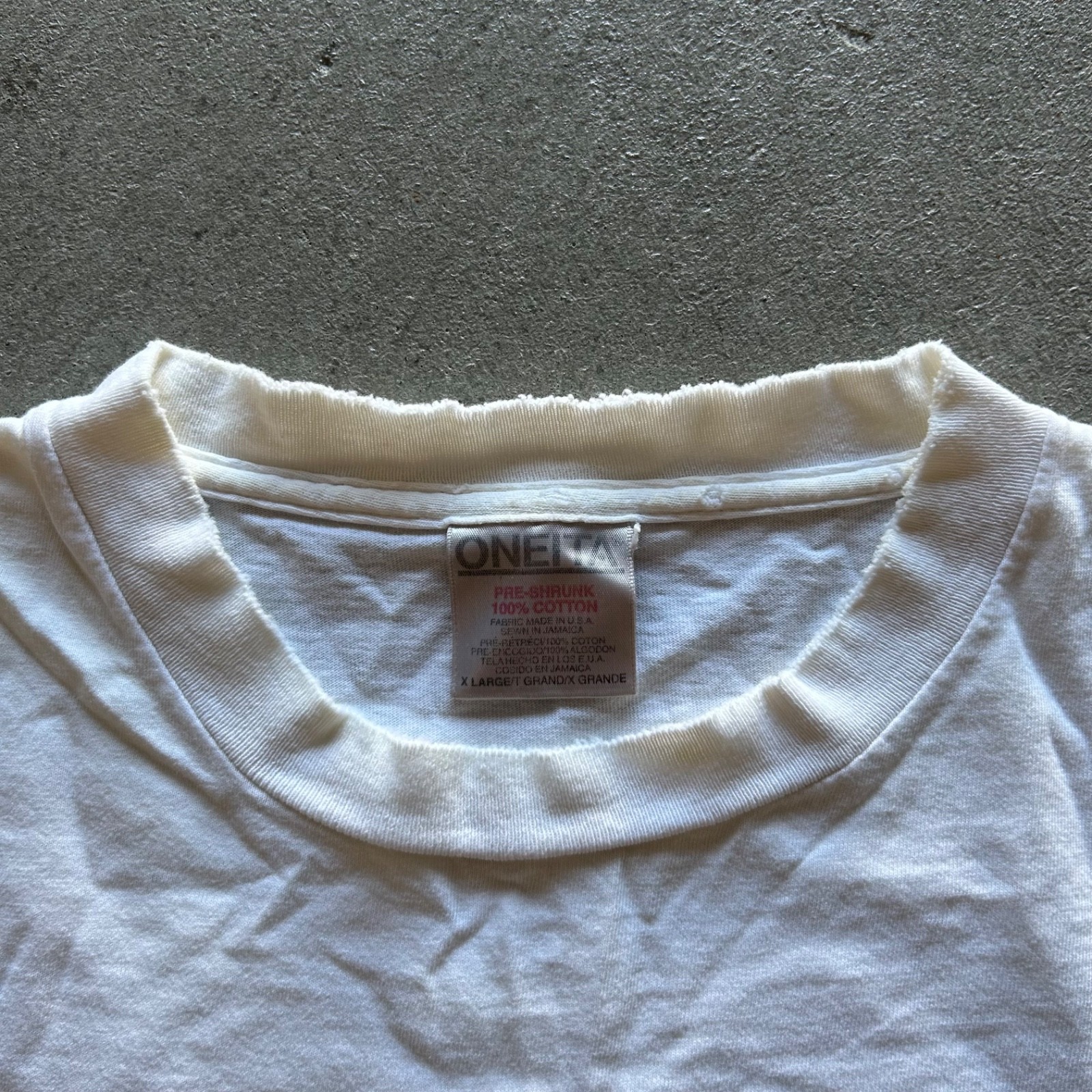 Vintage 90s Bicycle Art Shirt Size XL White Colorful 1992 Andrew Carson Bike