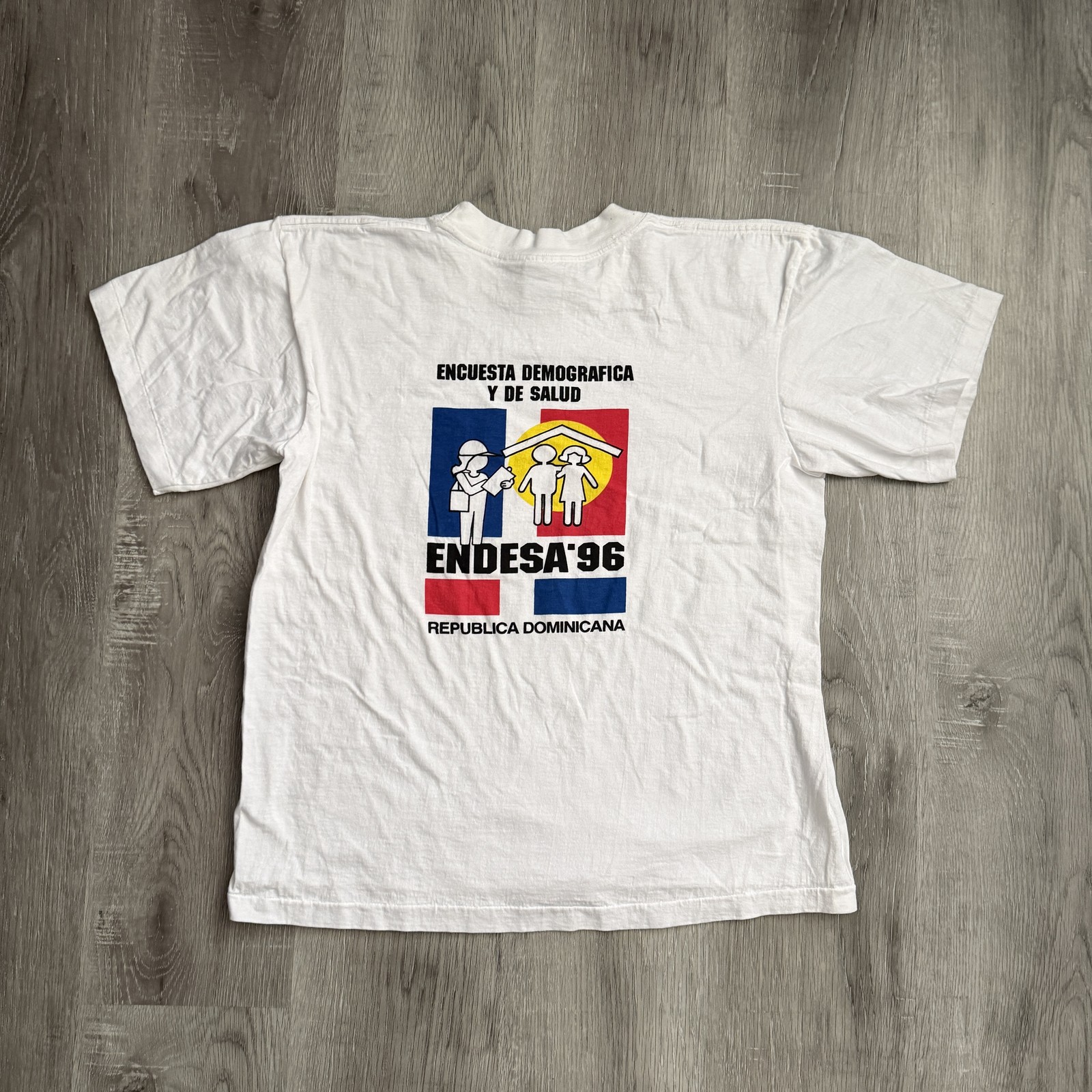 Vintage Sandria ENDESA 96 Shirt Mens Medium White Dominican Republic 90s Tee