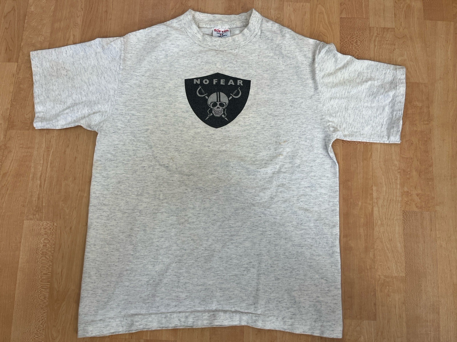 “No Fear” Brand Vintage/Original Raider style graphic t-shirt 1990’s