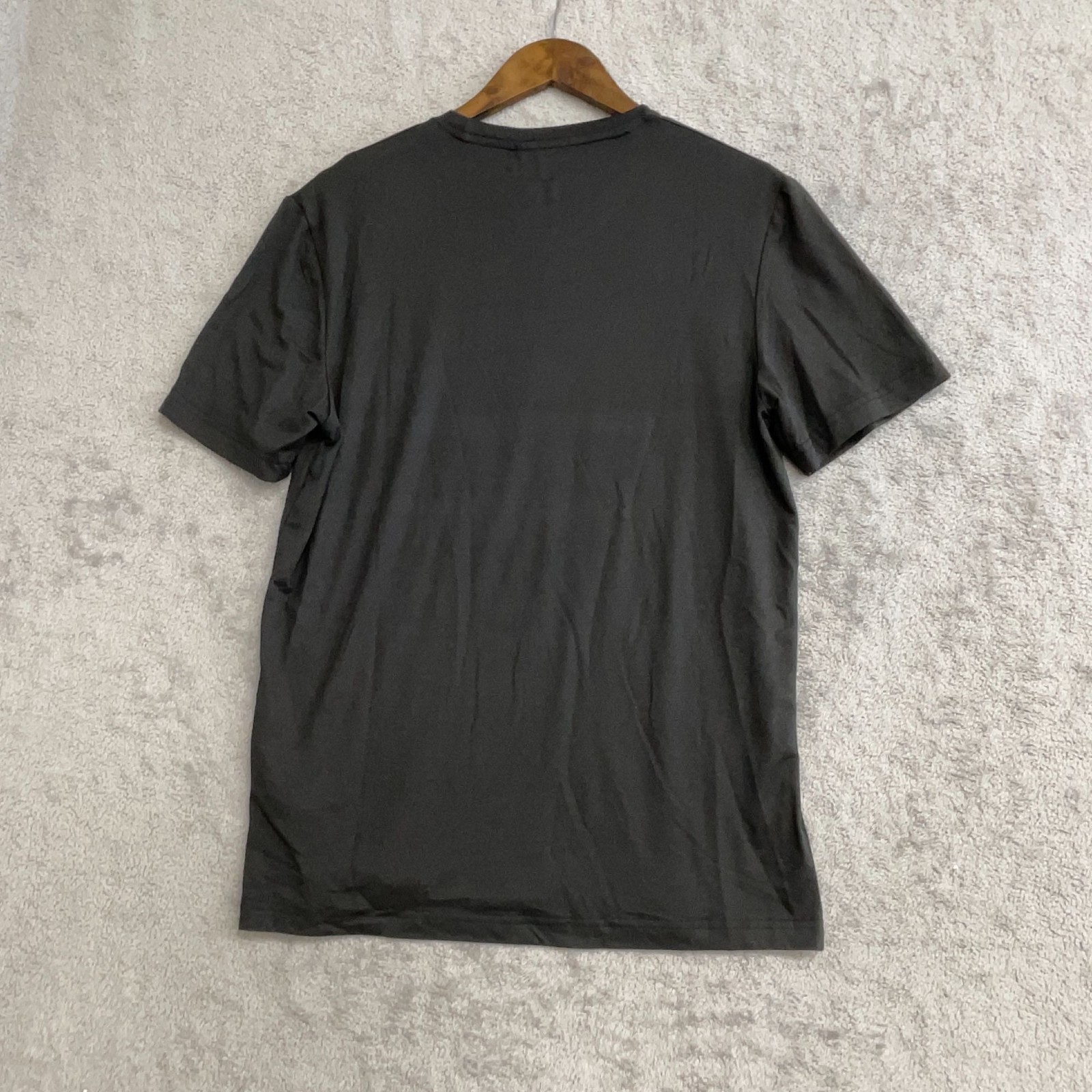 NEW Quiksilver Men’s S Black Active T-Shirt Regular Fit Polyester Spandex Blend