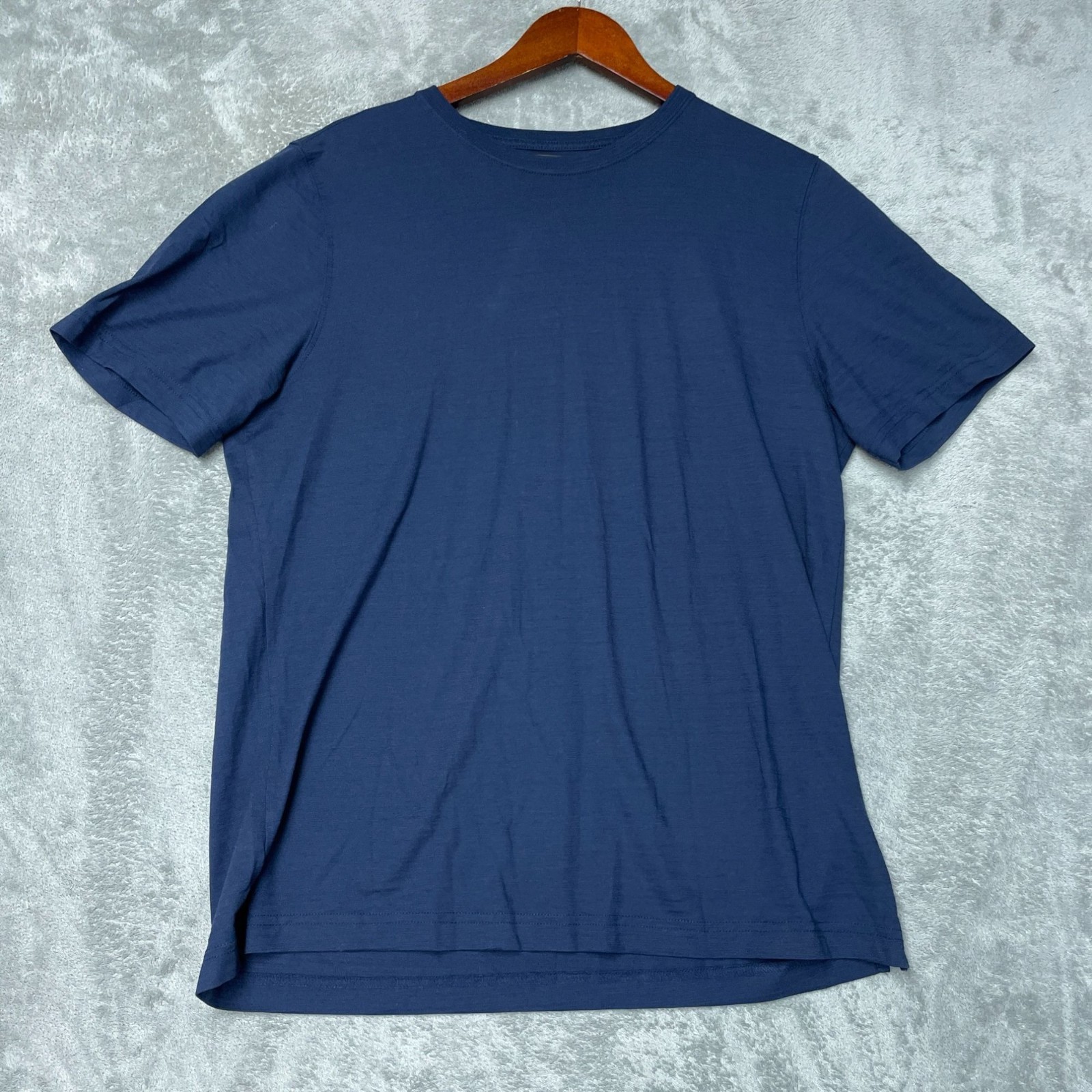 Kirkland Signature Men’s L Blue Pima Cotton Crewneck T-Shirt i1868