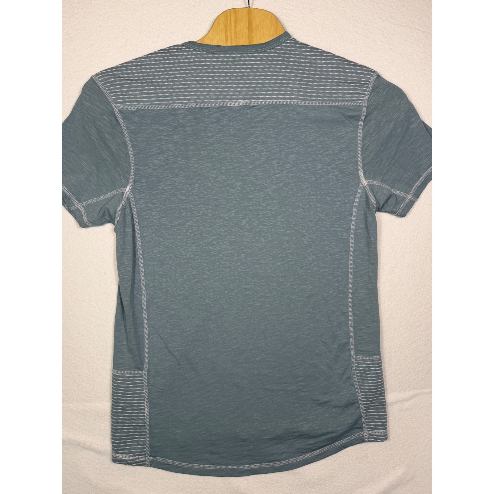 Buckle Black Henley T-Shirt Mens XL Slate Blue Grommet Contrast Stitch BB3301