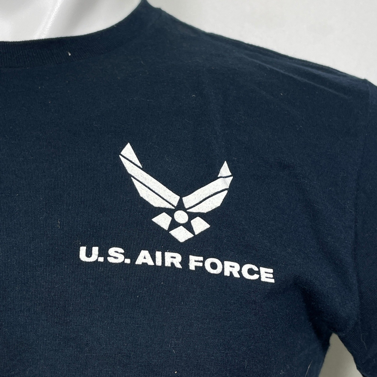 US Air Force United States Military Wings Navy Blue T-Shirt Men’s MEDIUM