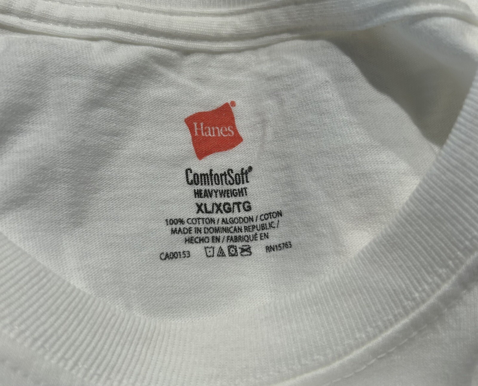 United Way Volunteer White T-Shirt XL