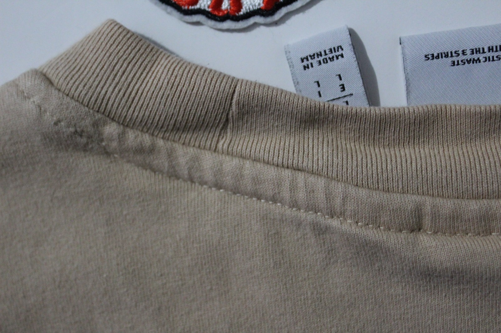 Adidas men’s Size Large