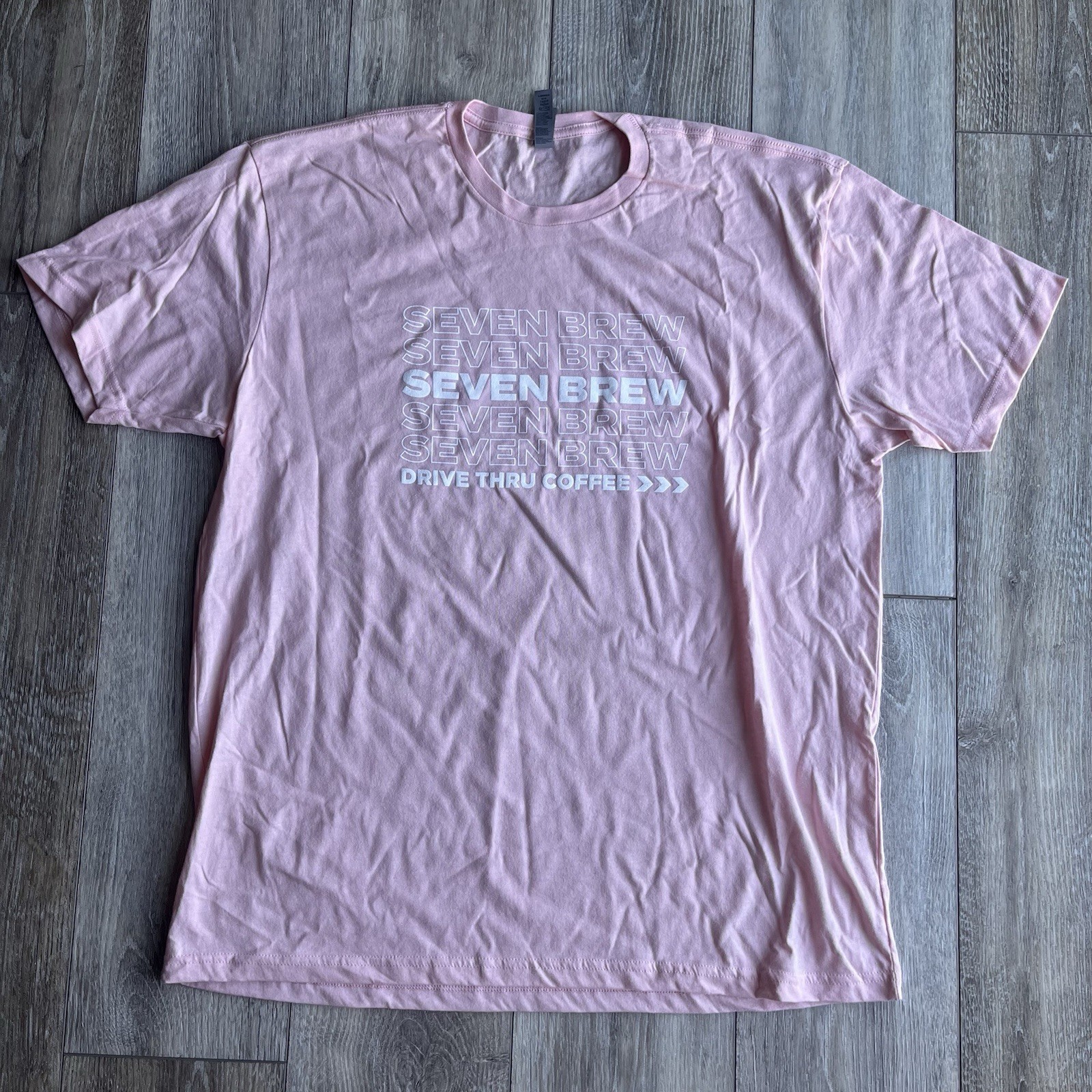 7Brew Drive Thru Coffee Adult Pink T-Shirt Size XL Logo NWOT