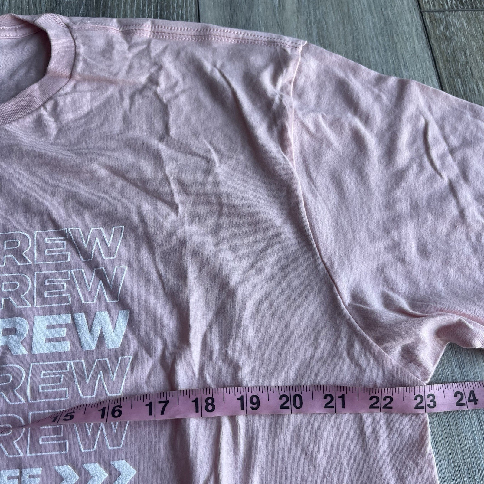 7Brew Drive Thru Coffee Adult Pink T-Shirt Size XL Logo NWOT