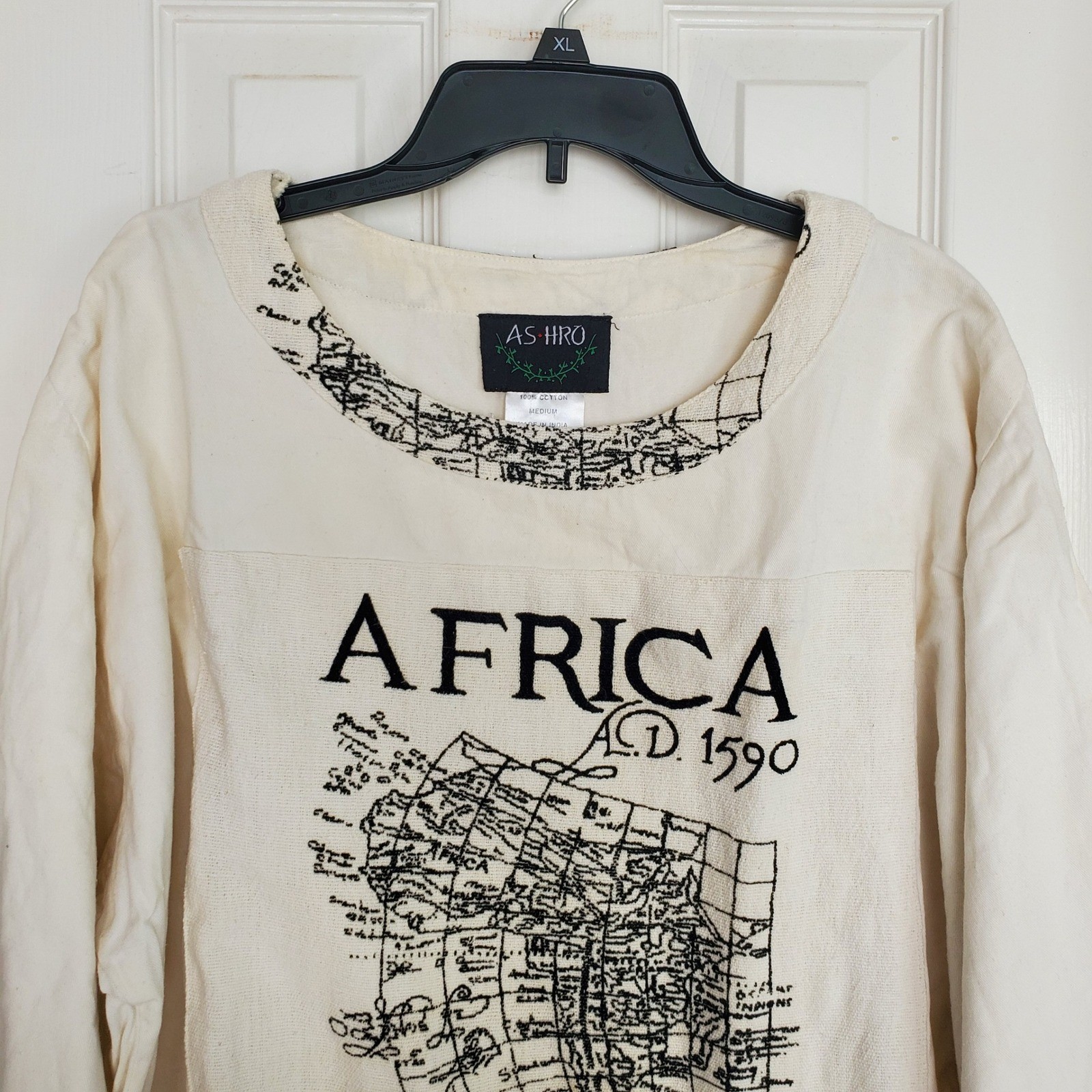 Ashro Africa AD 1590 Map Graphic Long Sleeve Cotton Top Cream Mens Medium